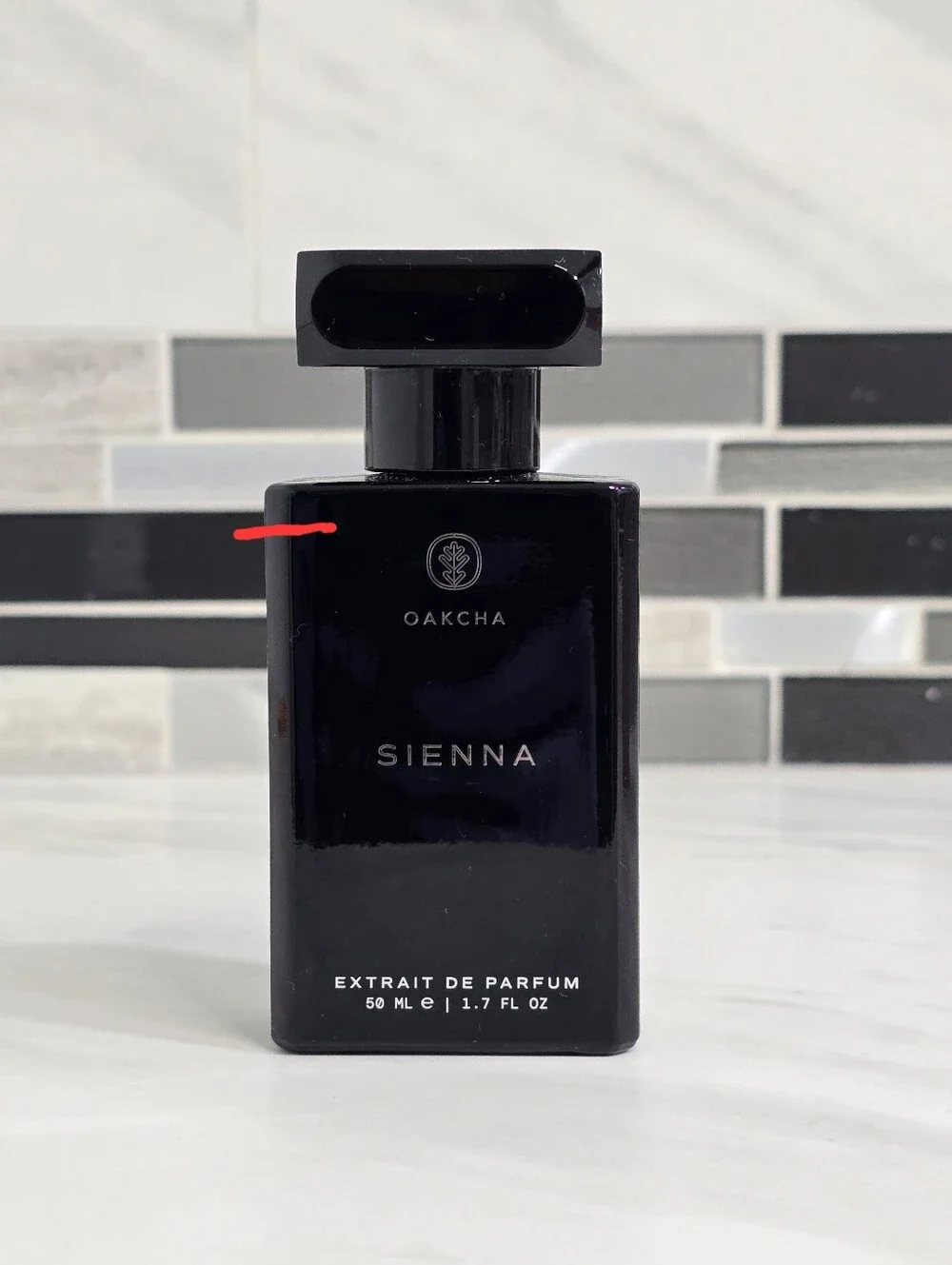 Sienna oakcha - good girl blush carolina herrera